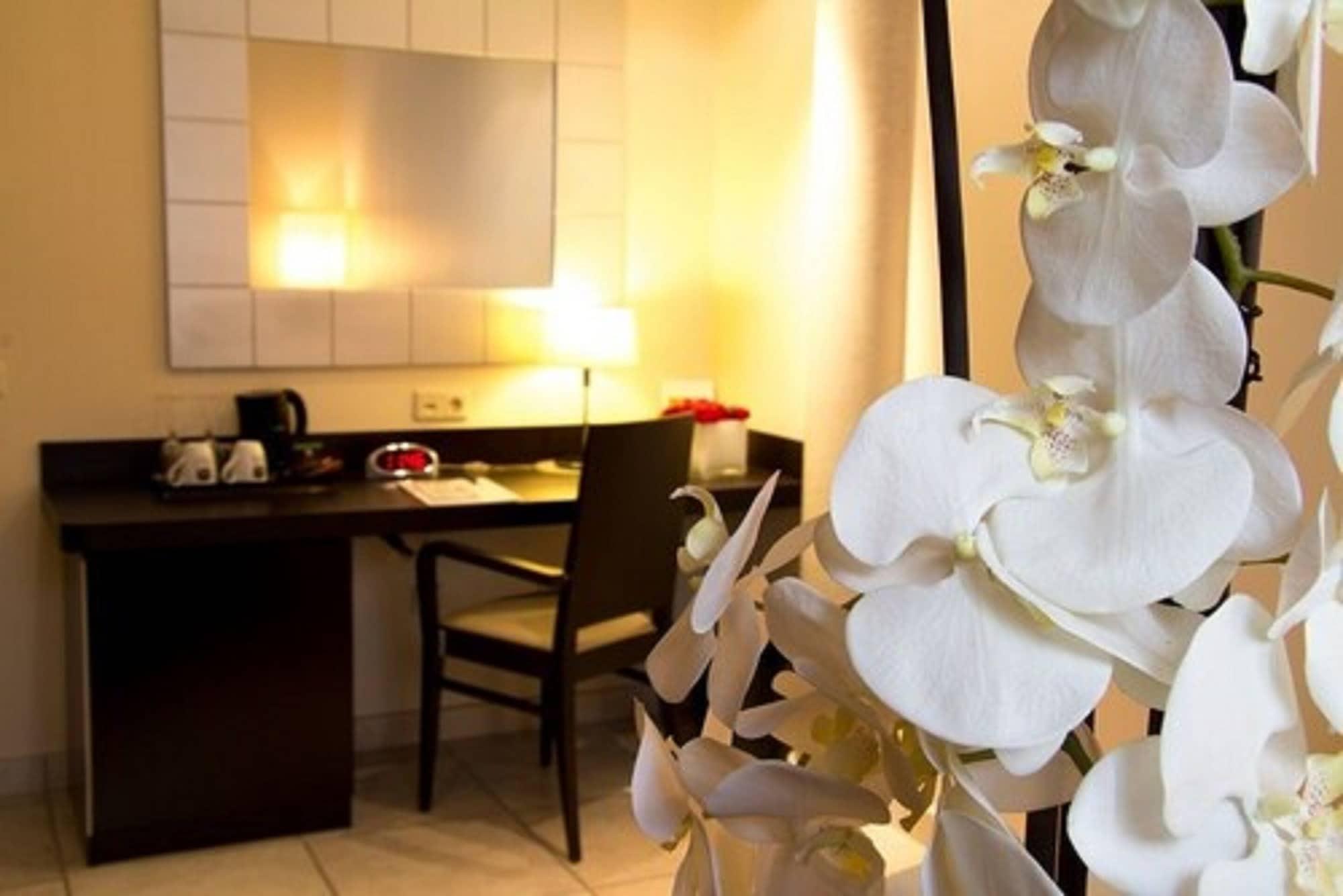 Best Western Plus Grand Hotel Victor Hugo Luxembourg Exterior photo