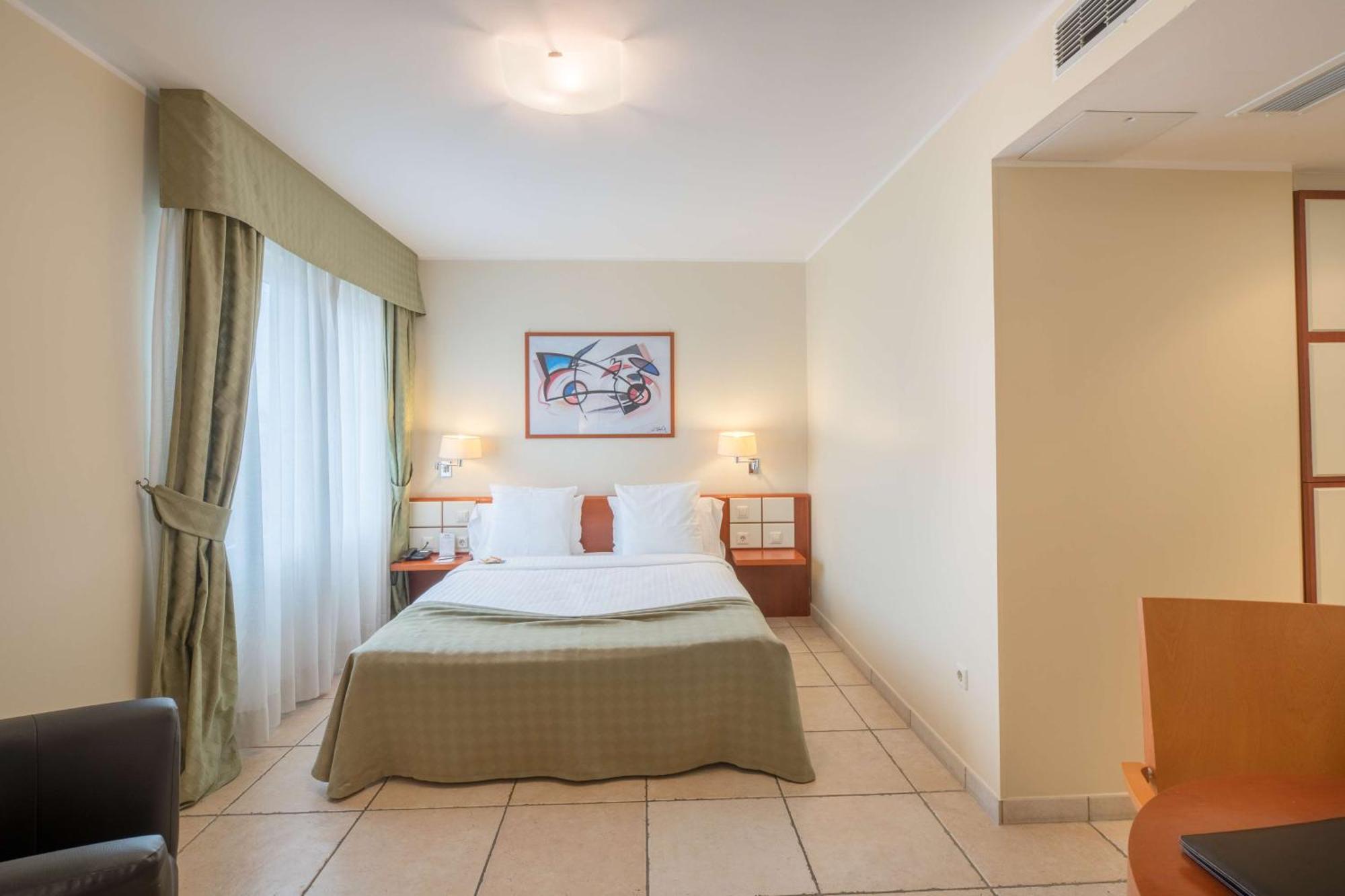 Best Western Plus Grand Hotel Victor Hugo Luxembourg Exterior photo