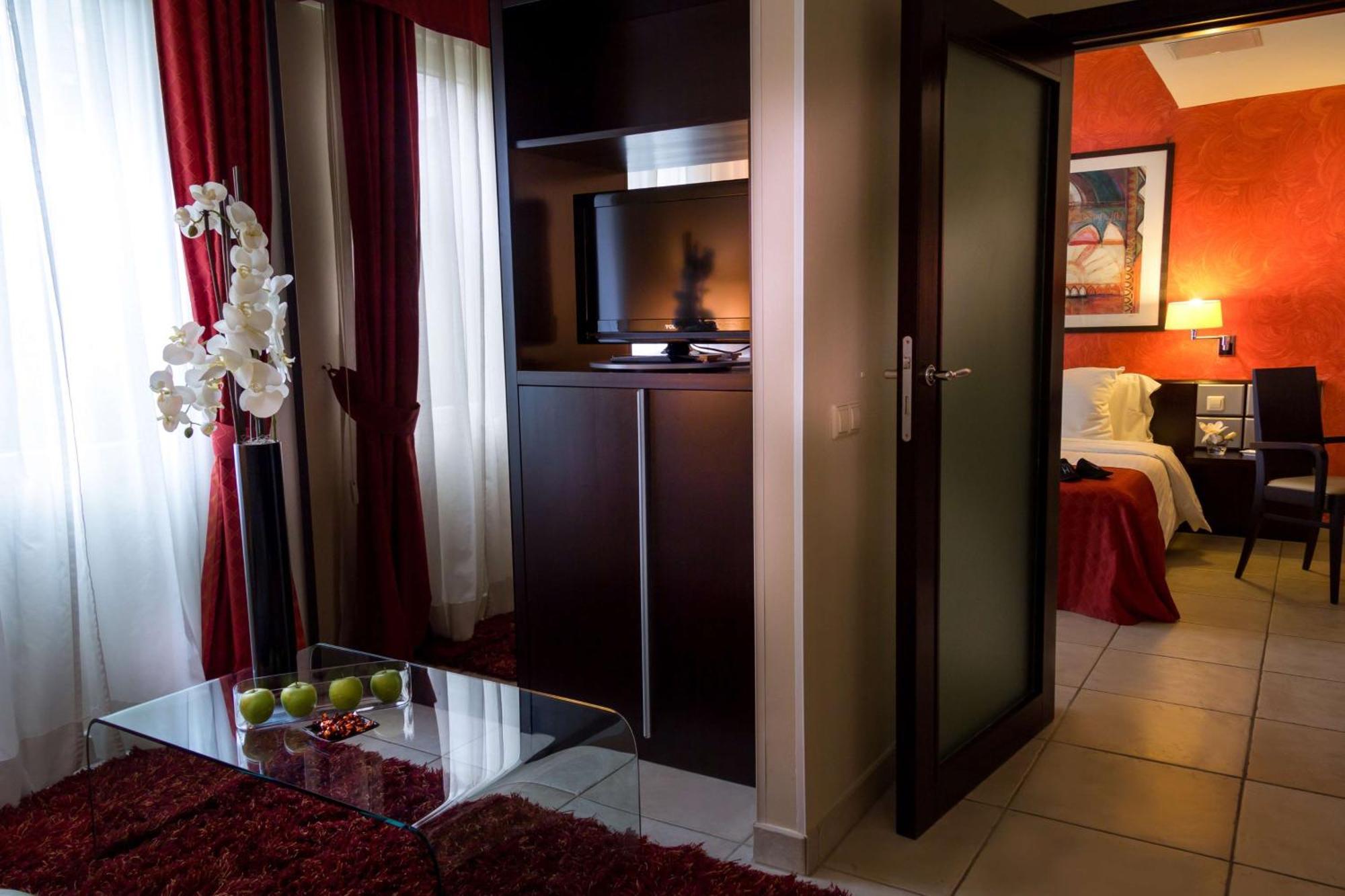 Best Western Plus Grand Hotel Victor Hugo Luxembourg Exterior photo