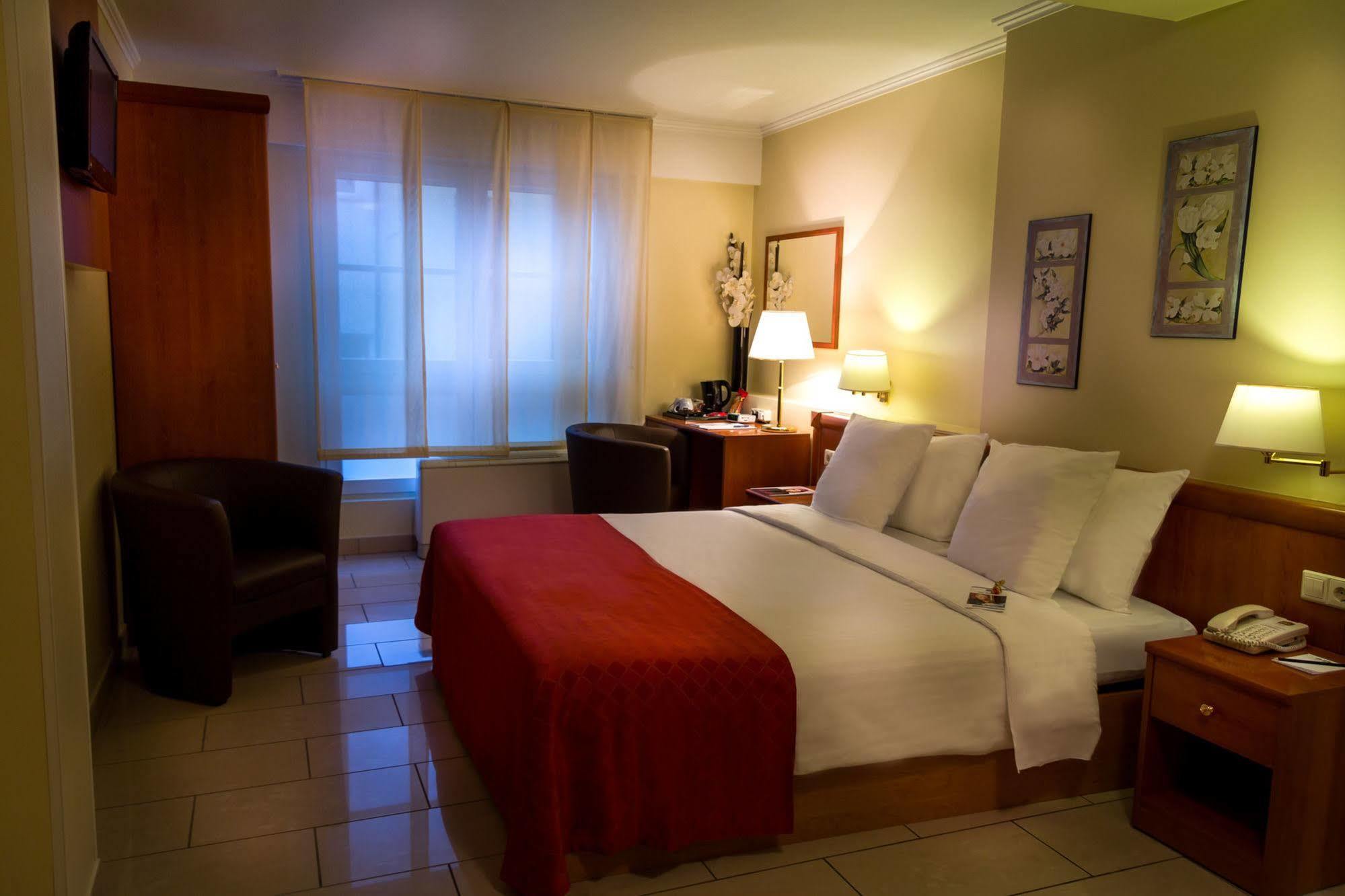 Best Western Plus Grand Hotel Victor Hugo Luxembourg Exterior photo